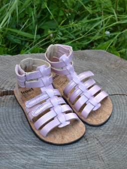 Koel Aura Met Pink sandali